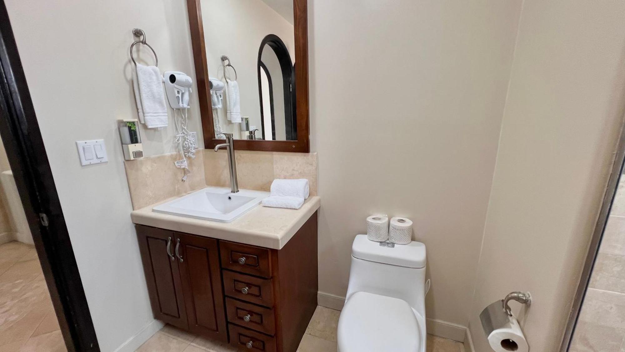 Beautiful Beach Front Condo Near Downtown Rosarito Exterior foto